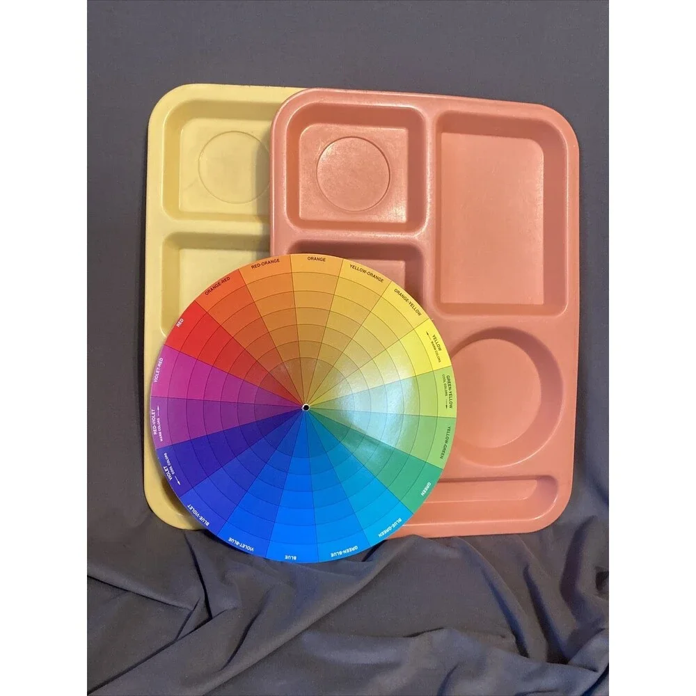 School Cafeteria Lunch Divided Trays Set of 4 Yellow And Pink Mauve Tucker